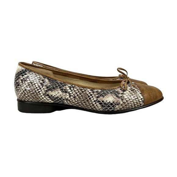 Garbor Loafers Snake Embossed Brown Leather Cap Toe Slip On Women's‎ Size 8.5-9 - Picture 1 of 9
